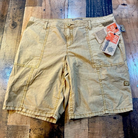 Ruff Hewn Women's Hiking Tan Cargo Shorts Size 8 100% Cotton Gusset Pockets - Picture 1 of 12